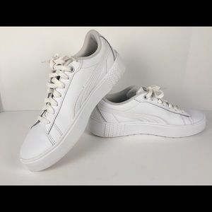 Puma women’s sneakers size 8.5 pre-owned